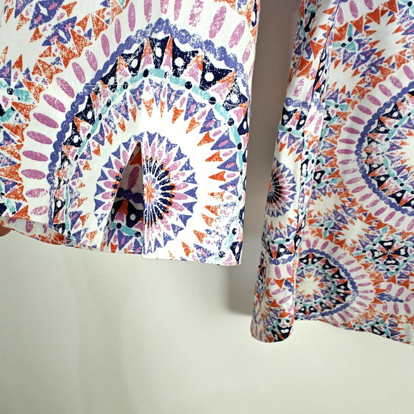 Chico's No Iron Sunburst Button Front Top Size XL / 3 Colorful Cotton 3/4 Sleeve - Picture 5 of 9